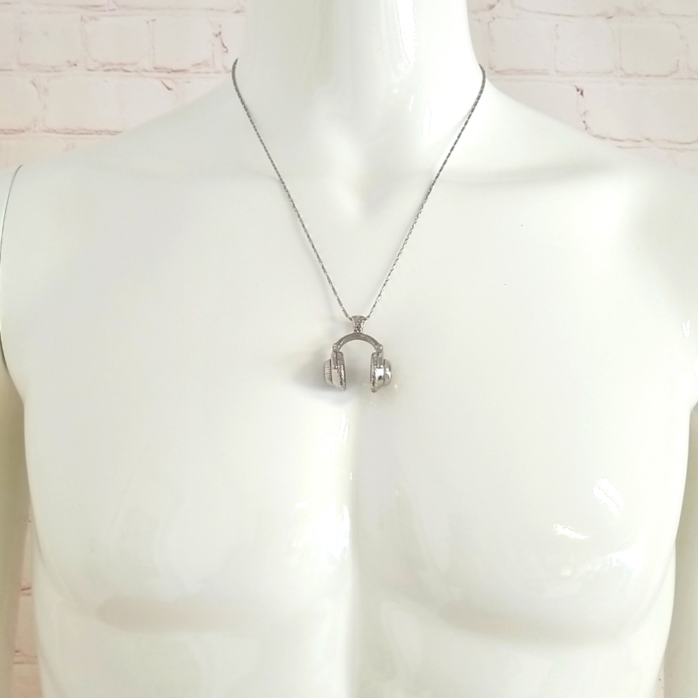 Mens Headphone Necklace 2 SECRET Compartments
